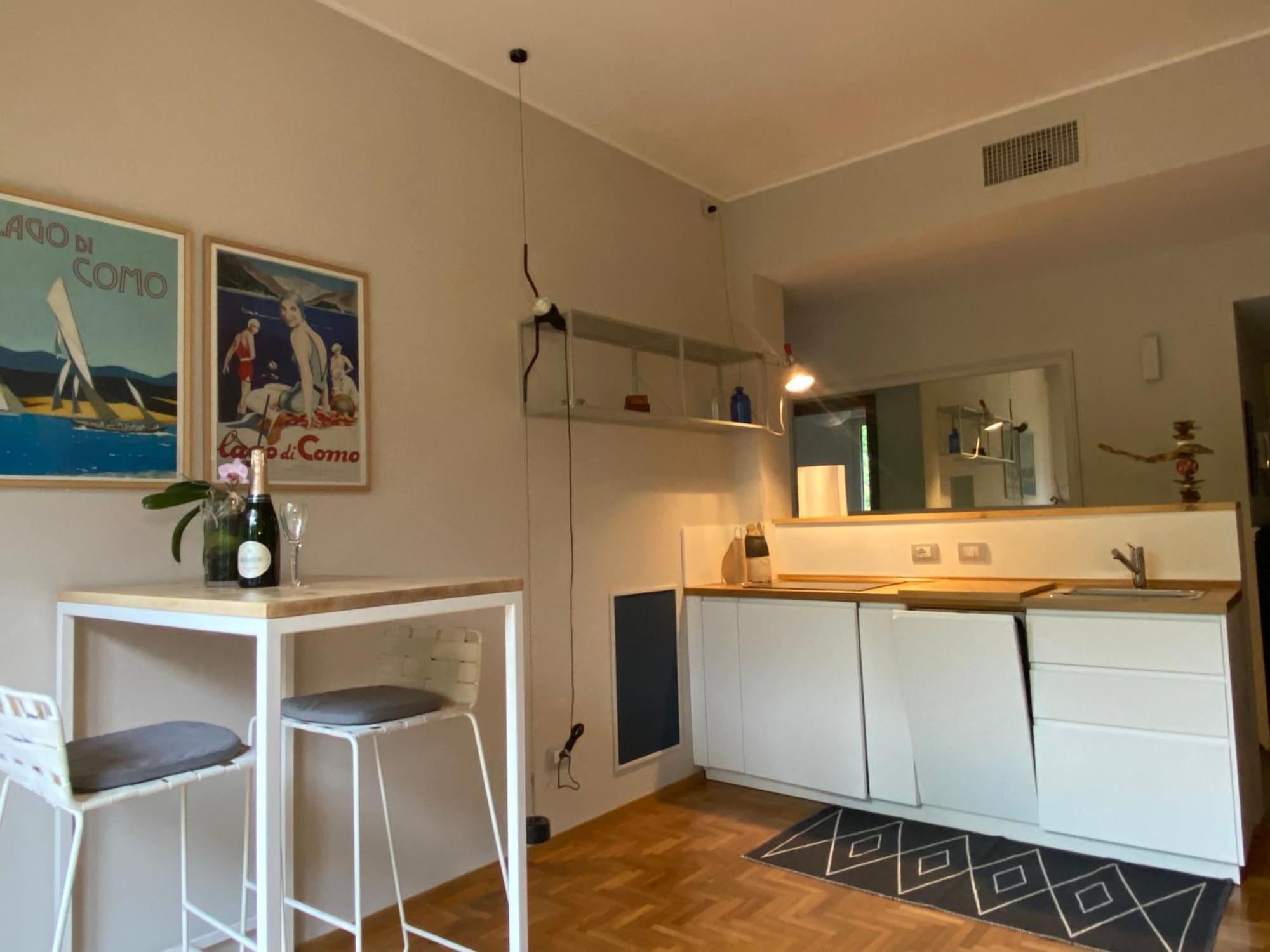 Cosy In The Park Apartment Como Exterior photo