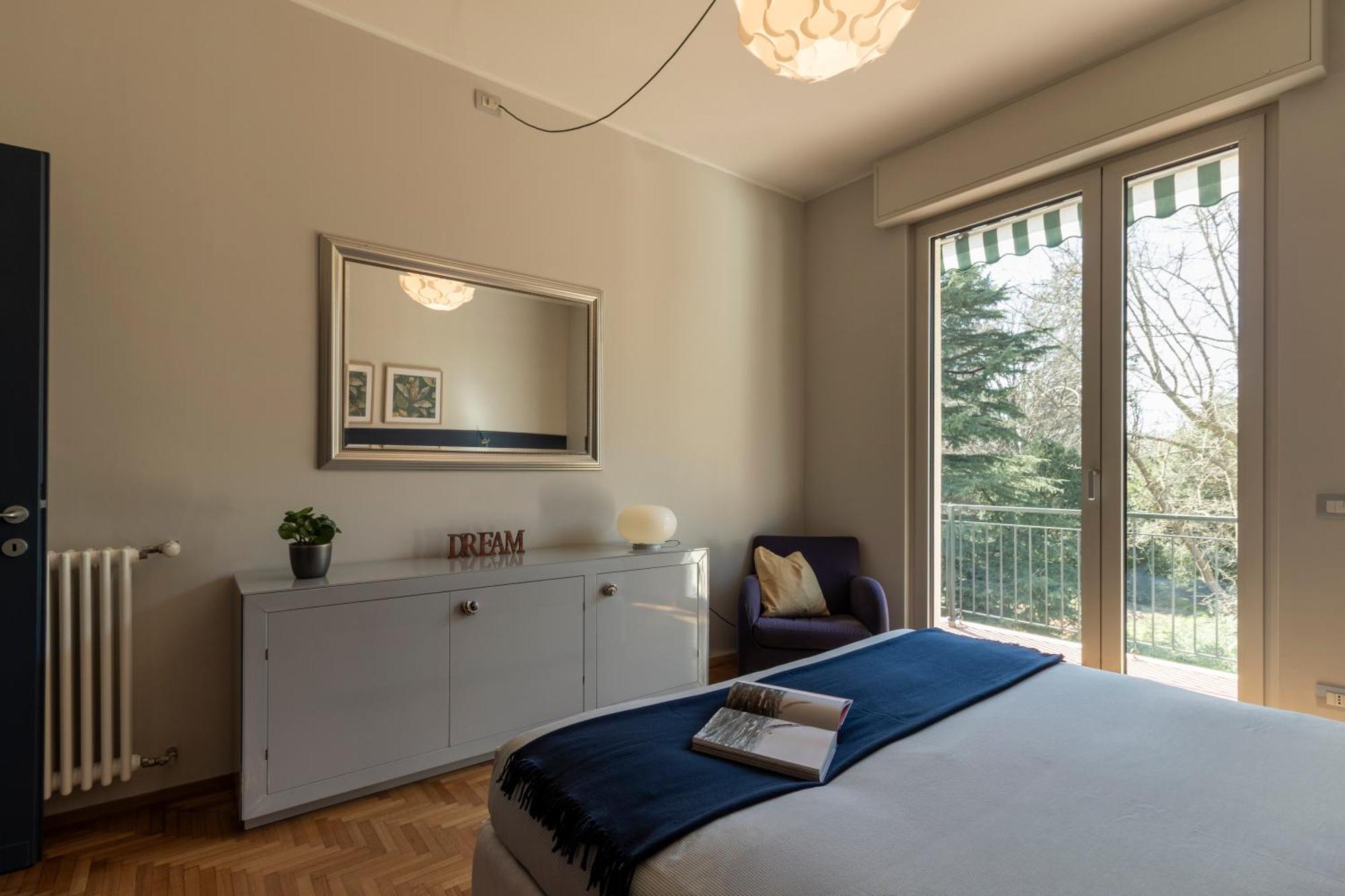Cosy In The Park Apartment Como Exterior photo